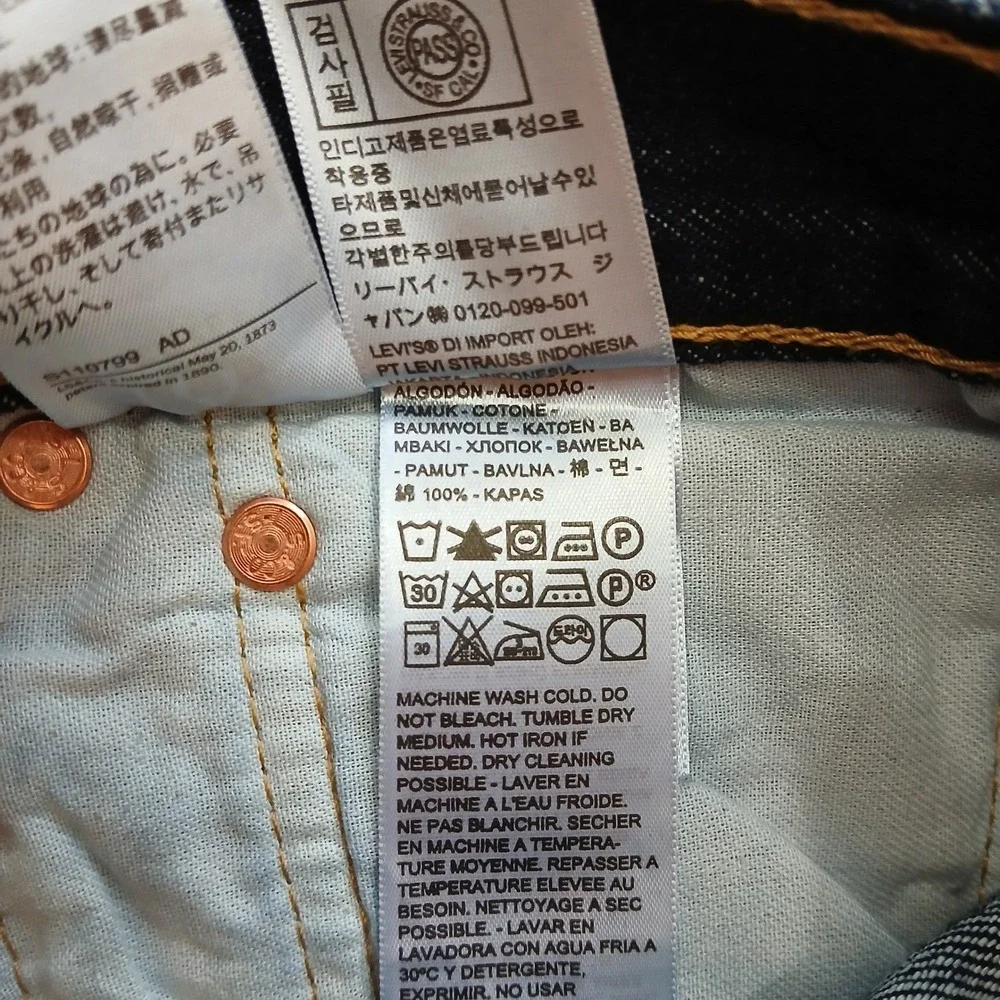 Levi's Jeans Mens 36x36 Blue Denim 501 Dark Wash Button Fly (FITS 34x36)